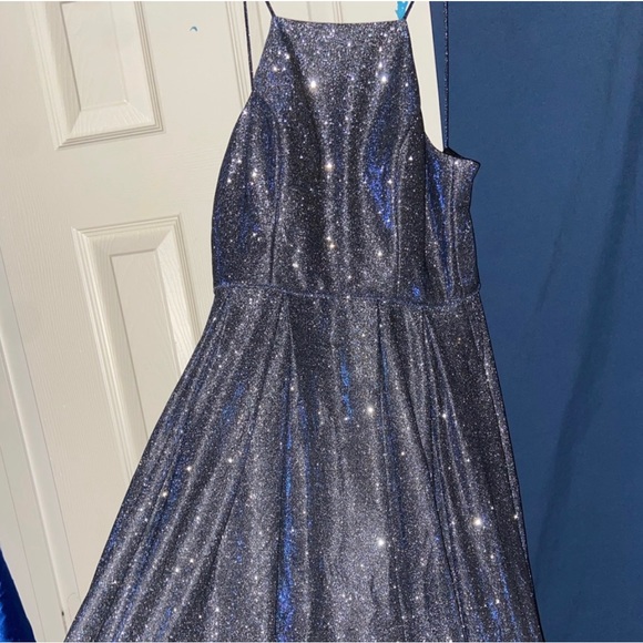 Betsy and Adam dress - Picture 3 of 3